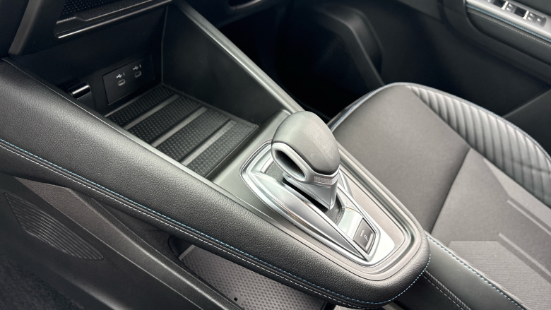 Renault Symbioz 1.6 E-Tech FHEV 145 Techno Esprit Alpine 5dr Auto Hybrid Estate